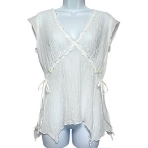 Claire Pettibone Chemise Top Size M White Vintage Cotton Lace Handkerchief Hem